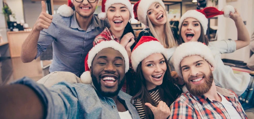 Weekend Roundup: Office Christmas Party No-nos, Why People Quit, and More