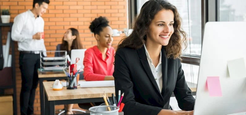 4 Simple Tips to Reduce Absenteeism All Summer Long